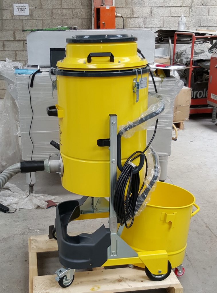 Mastervac Industrial Vacuum Cleaners - Image 6